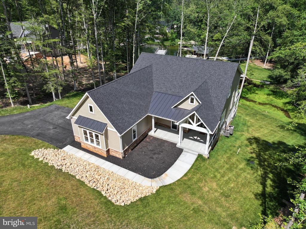 44 DEEP CREEK CIR, Bumpass, VA 23024