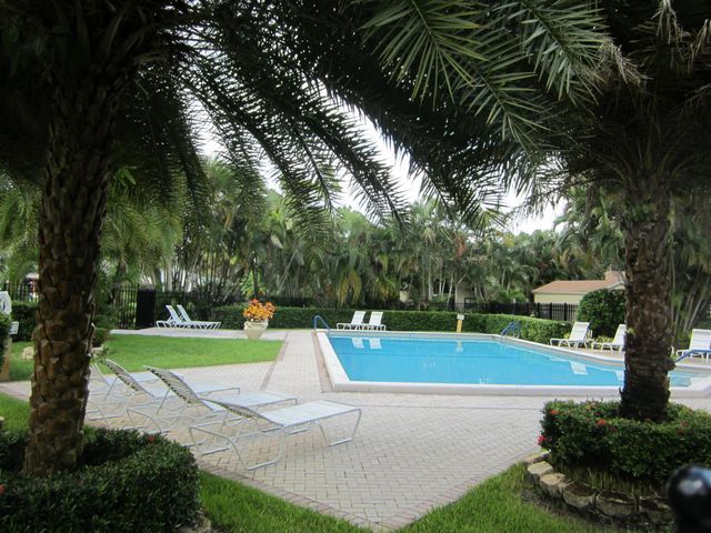 12989 Odessa Trail 4, Wellington, FL 33414