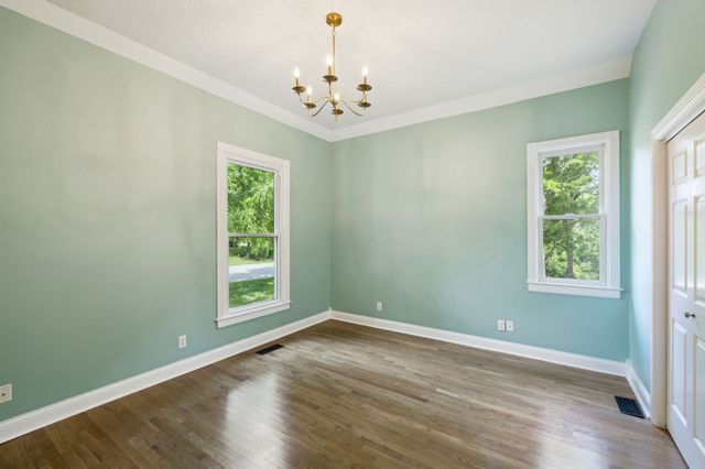 1925 Vicksburg Ln, Lebanon, TN 37087