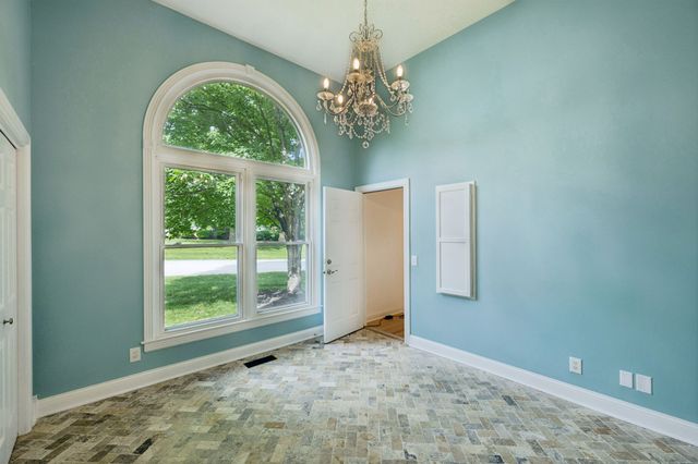 1925 Vicksburg Ln, Lebanon, TN 37087