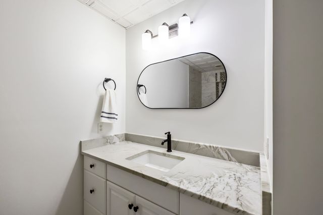 1925 Vicksburg Ln, Lebanon, TN 37087