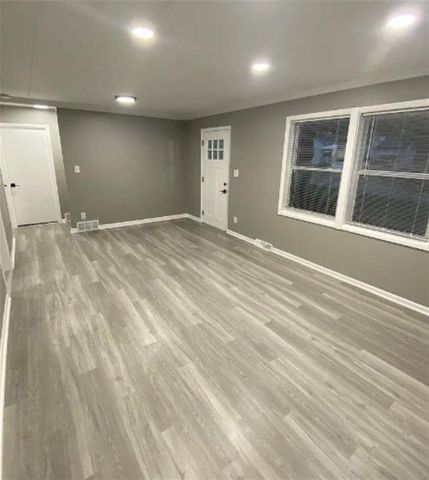 1232 NE 43rd Terrace, Kansas City, MO 64116