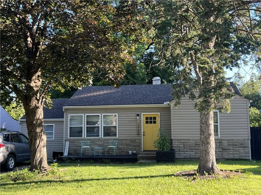 1232 NE 43rd Terrace, Kansas City, MO 64116