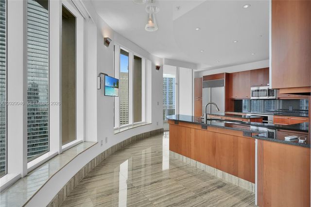 901 Brickell Key Boulevard 3204, Miami, FL 33131
