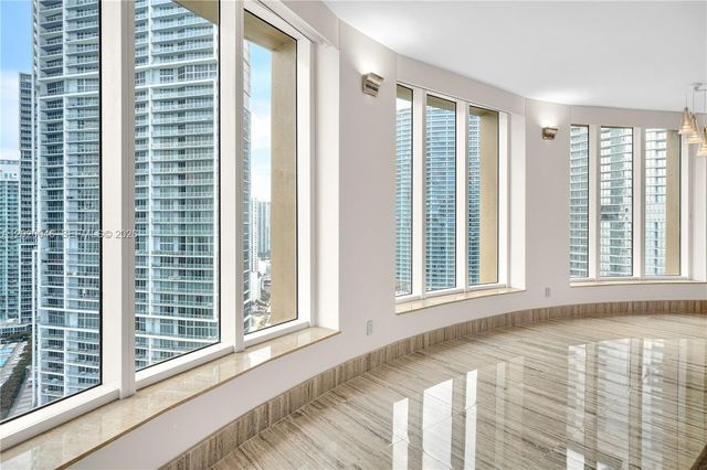 901 Brickell Key Boulevard 3204, Miami, FL 33131