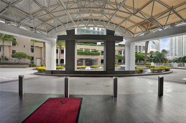 901 Brickell Key Boulevard 3204, Miami, FL 33131