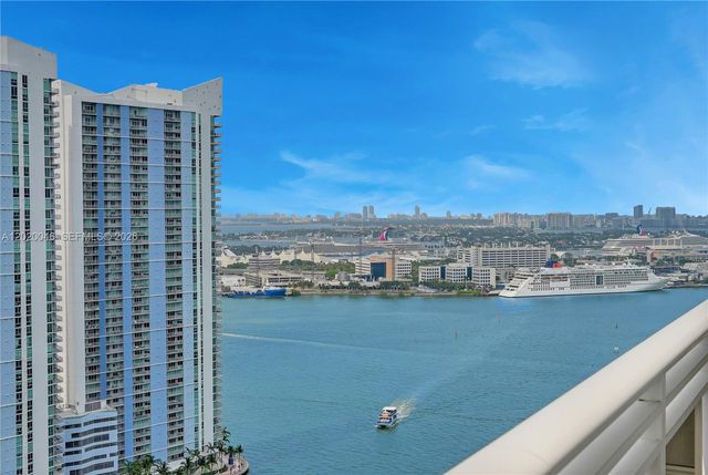 901 Brickell Key Boulevard 3204, Miami, FL 33131