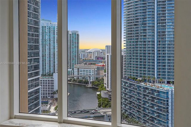 901 Brickell Key Boulevard 3204, Miami, FL 33131