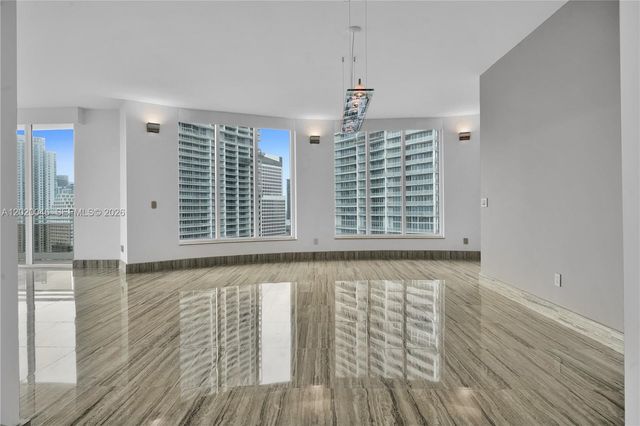 901 Brickell Key Boulevard 3204, Miami, FL 33131