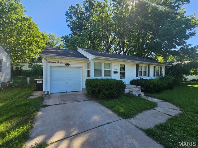 1107 Bakewell Drive, St Louis, MO 63137