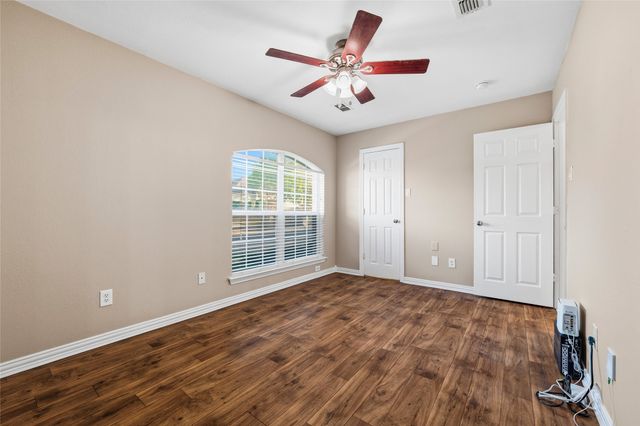 4908 Vaquero Drive, Arlington, TX 76017