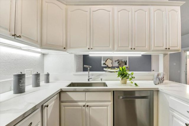 734 Lakewood Drive, Sunnyvale, CA 94089