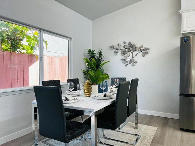 734 Lakewood Drive, Sunnyvale, CA 94089