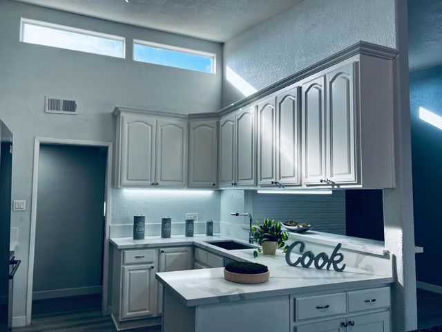 734 Lakewood Drive, Sunnyvale, CA 94089