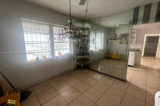 3708 NW 12th Avenue, Miami, FL 33127