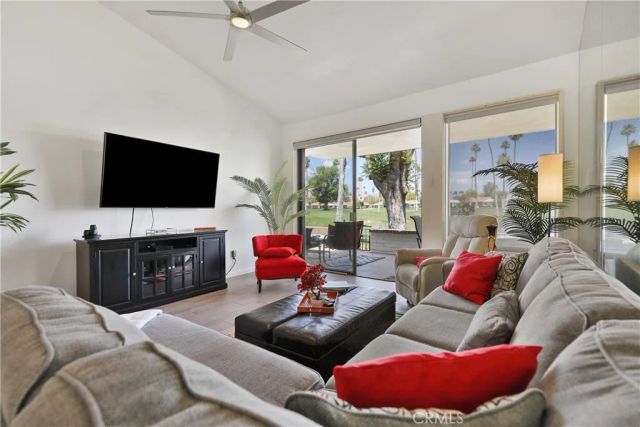 74 Avenida Las Palmas, Rancho Mirage, CA 92270