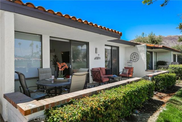 74 Avenida Las Palmas, Rancho Mirage, CA 92270