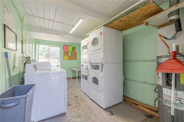 21329 Lake Shore Drive 35, California City, CA 93505