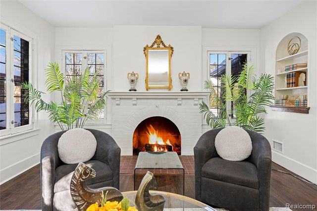 1977 Atkinson Street, Detroit, MI 48206