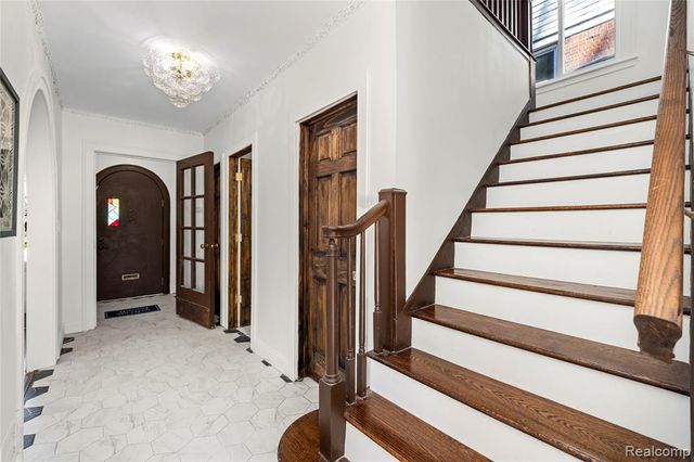 1977 Atkinson Street, Detroit, MI 48206