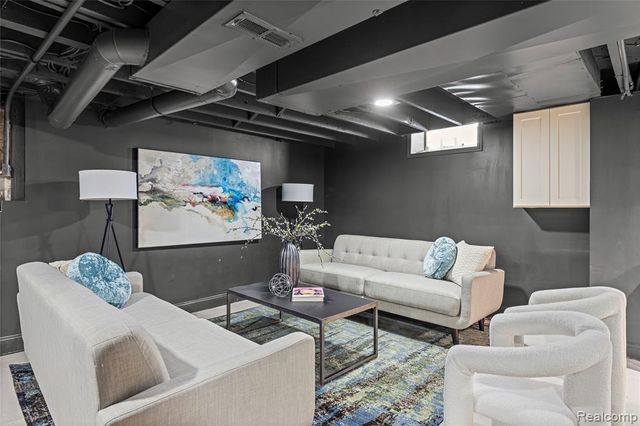 1977 Atkinson Street, Detroit, MI 48206