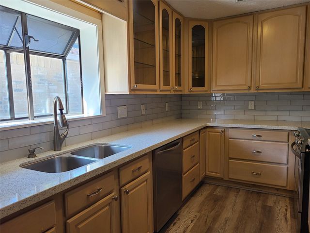 4706 Owens Creek Lane, Spring, TX 77388