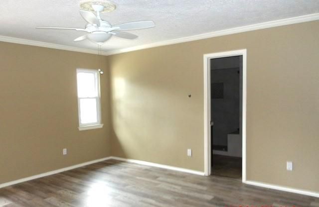 4706 Owens Creek Lane, Spring, TX 77388