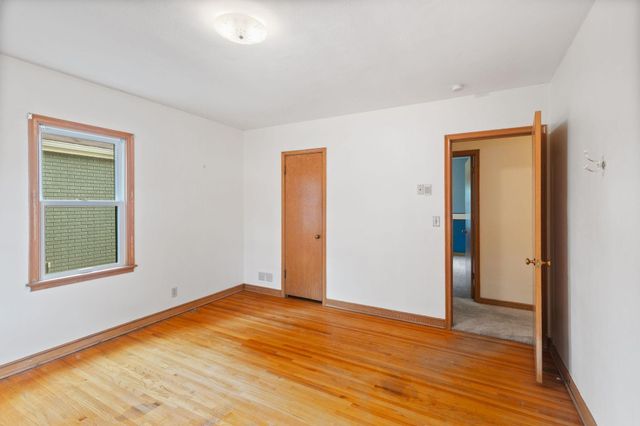 1390 Skillman Avenue W, Roseville, MN 55113