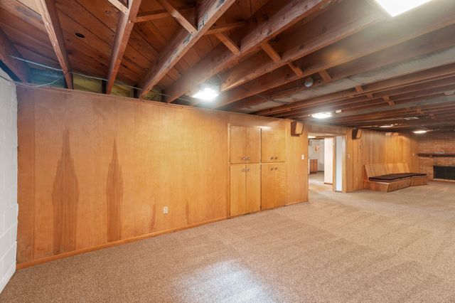 1390 Skillman Avenue W, Roseville, MN 55113