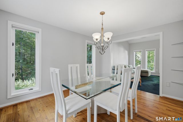23 Walts Hill, Bloomfield, CT 06002