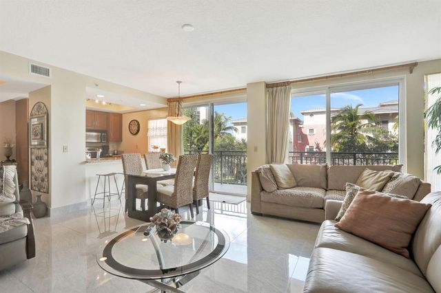 3210 NE 5th Street 202, Pompano Beach, FL 33062