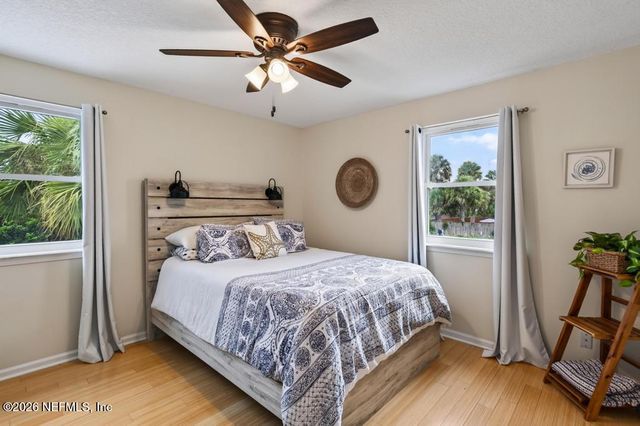 436 9TH Avenue S, Jacksonville Beach, FL 32250