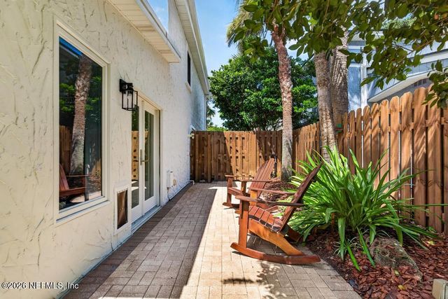 436 9TH Avenue S, Jacksonville Beach, FL 32250