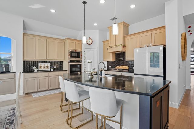 407 Sparrow Drive, Wylie, TX 75098