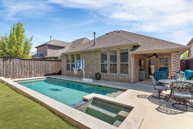 5604 Datewood Lane, Mckinney, TX 75071