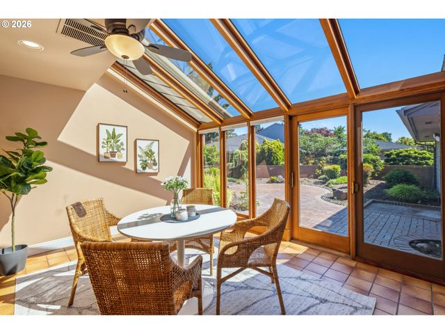 7788 Sw ARBOR GLEN Ct, Wilsonville, OR 97070