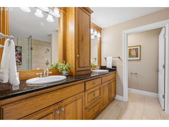 7788 Sw ARBOR GLEN Ct, Wilsonville, OR 97070