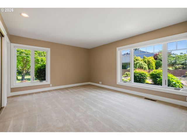 7788 Sw ARBOR GLEN Ct, Wilsonville, OR 97070