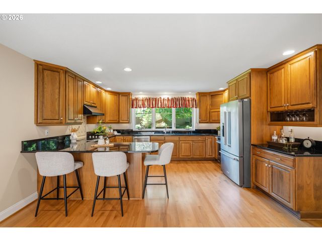 7788 Sw ARBOR GLEN Ct, Wilsonville, OR 97070