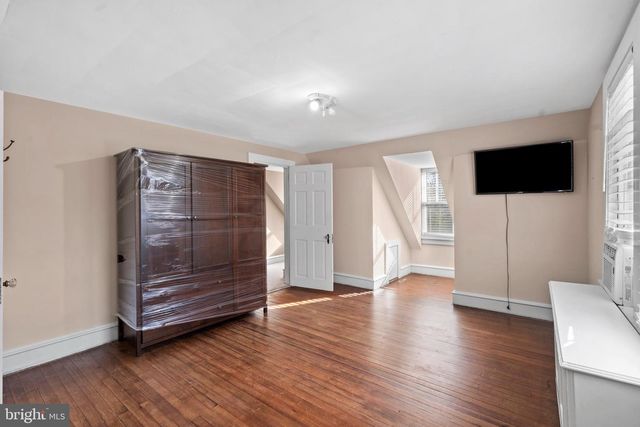 225 FOX RD, Media, PA 19063