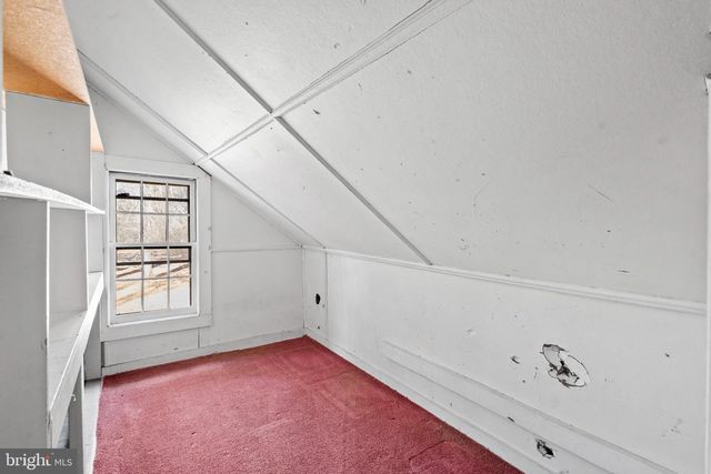 225 FOX RD, Media, PA 19063