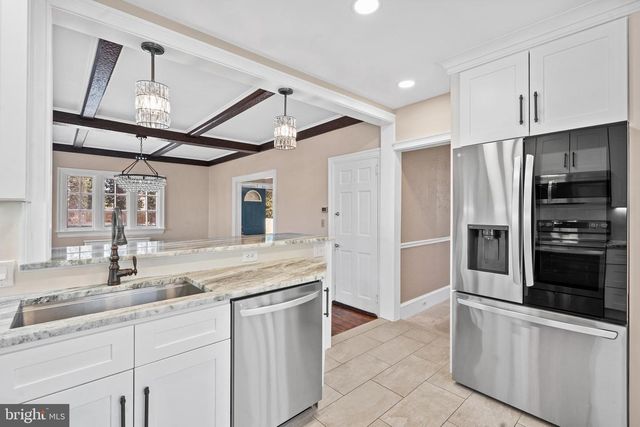 225 FOX RD, Media, PA 19063