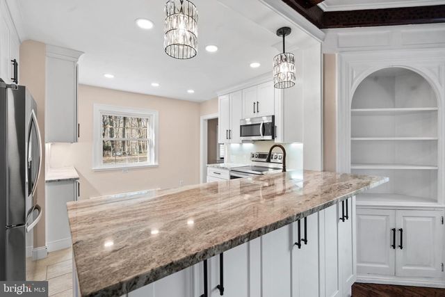 225 FOX RD, Media, PA 19063