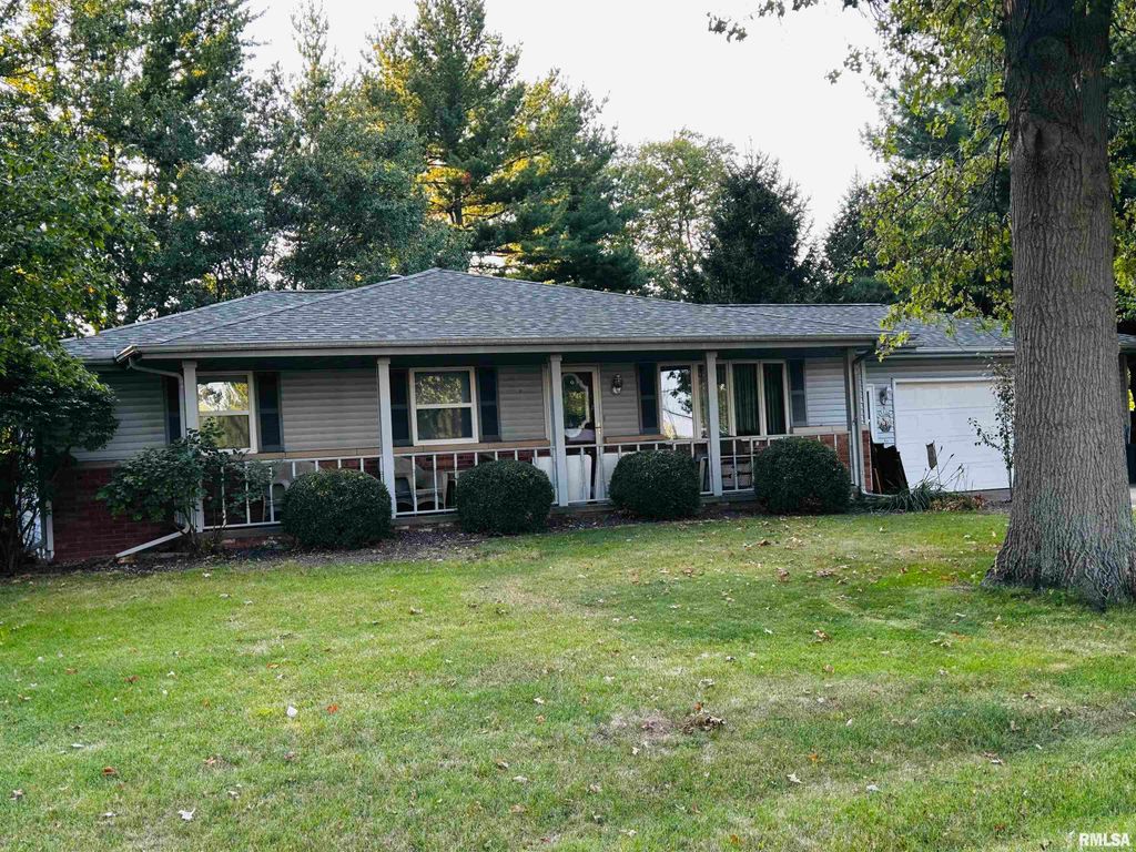 Image 1 of property listing at 431 N GRACE Street, Brimfield, IL 61517