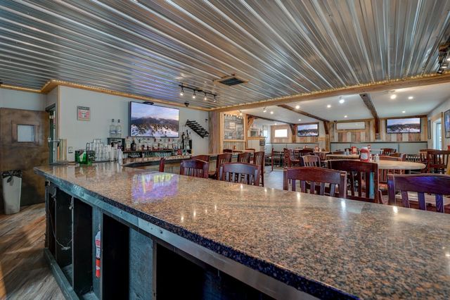 21 Kearsarge Road, Conway, NH 03869
