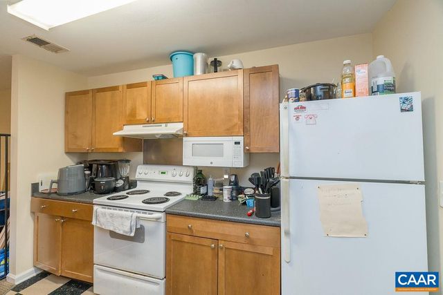 725 Denali Way Apt 102, Charlottesville, VA 22903