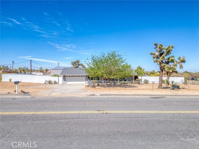 58780 Buena Vista, Yucca Valley, CA 92284