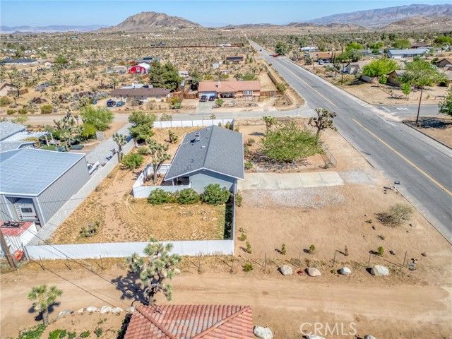 58780 Buena Vista, Yucca Valley, CA 92284