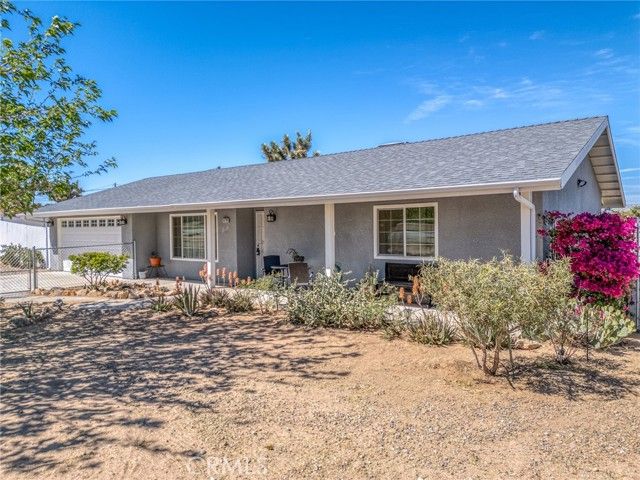 58780 Buena Vista, Yucca Valley, CA 92284