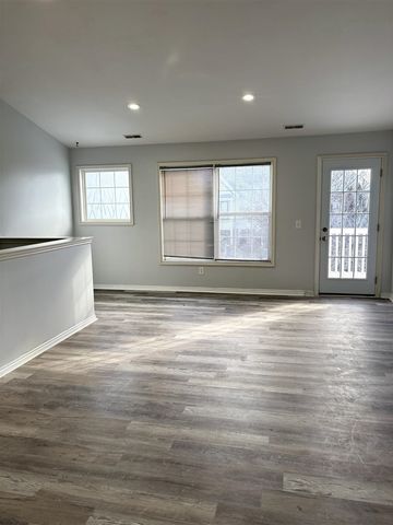 13335 St Ervin Avenue 21, Detroit, MI 48215